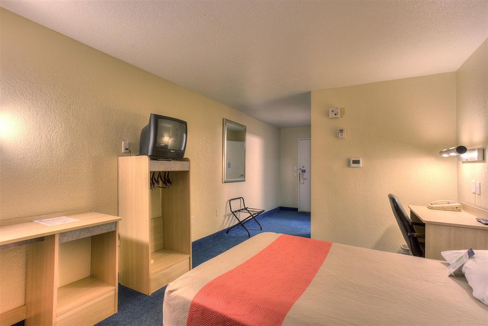 Motel 6-Portland, Or - Tigard West Eksteriør billede